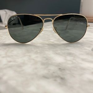Ray ban aviator sunglasses